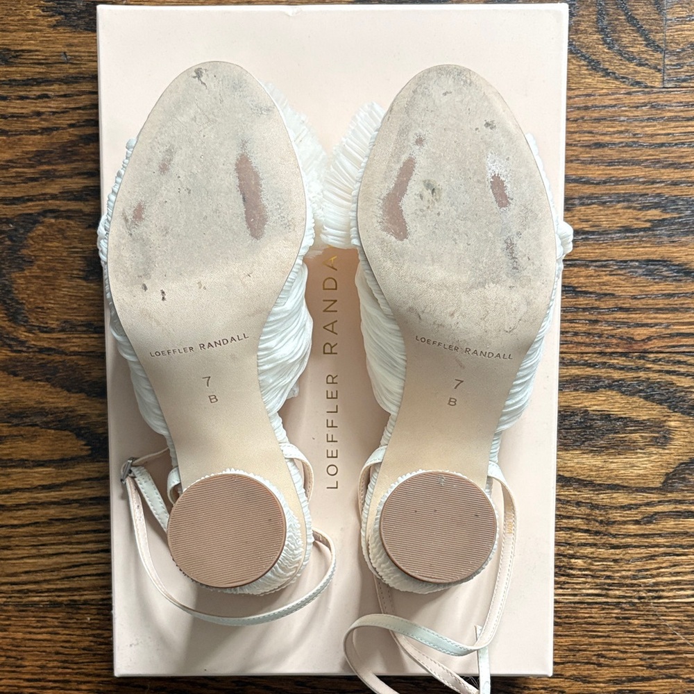Loeffler Randall Cream Bow Wedge Sandals - Picture 6 of 8